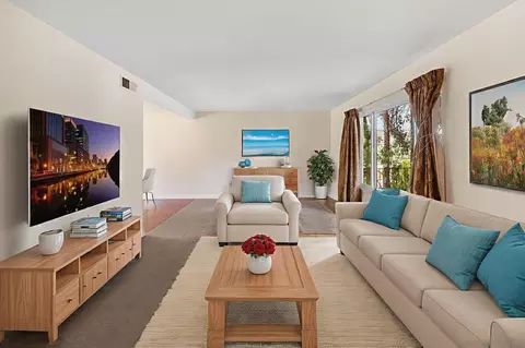 Living - 14110 Tricia St, Poway, CA 92064 photo 2 of 3