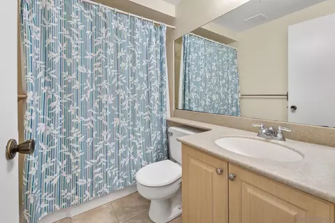 Bath - 14110 Tricia St, Poway, CA 92064 photo 1 of 1