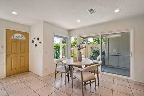 135 Countrywood Ln, Encinitas, CA 92024 photo 9