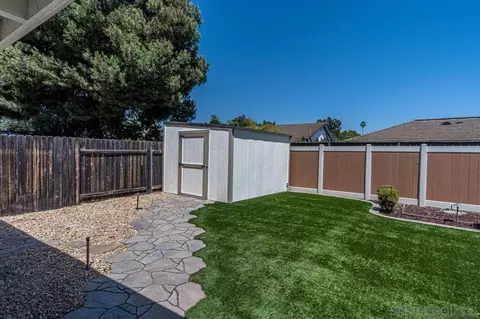 Exterior - 1734 Katy Pl, Escondido, CA 92026 photo 5 of 7