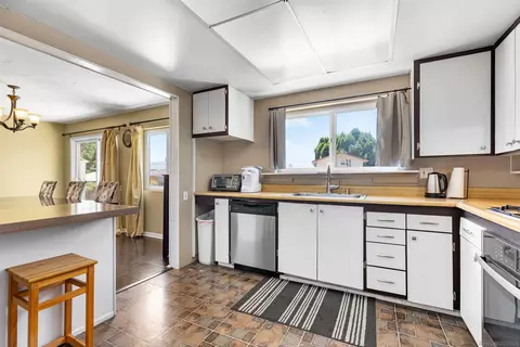 Kitchen - 1350 Orange Grove Rd, El Cajon, CA 92021 photo 2 of 3