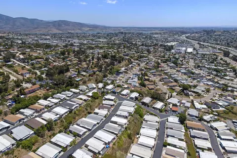 View/Area - 1815 Sweetwater Rd #89, Spring Valley, CA 91977 photo 4 of 7