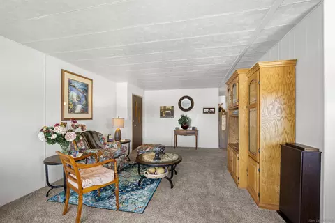 Living - 1815 Sweetwater Rd #89, Spring Valley, CA 91977 photo 2 of 5