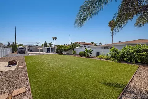 Exterior - 568 N 1st St, El Cajon, CA 92021 photo 5 of 7