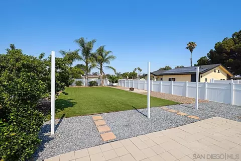 Exterior - 568 N 1st St, El Cajon, CA 92021 photo 3 of 7