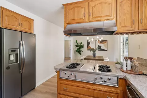 9466 Galston Dr, Santee, CA 92071 photo 8