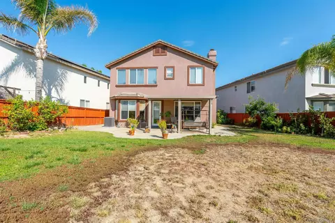 Exterior - 40277 Starling St, Temecula, CA 92591 photo 4 of 6