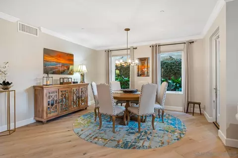 1040 Genter St #104, La Jolla, CA 92037 photo 7