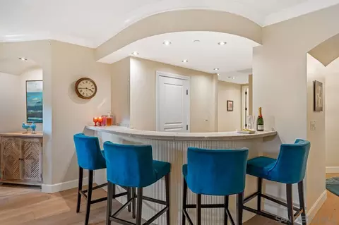 1040 Genter St #104, La Jolla, CA 92037 photo 5
