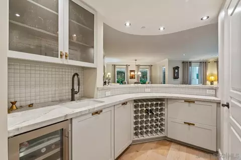 1040 Genter St #104, La Jolla, CA 92037 photo 6