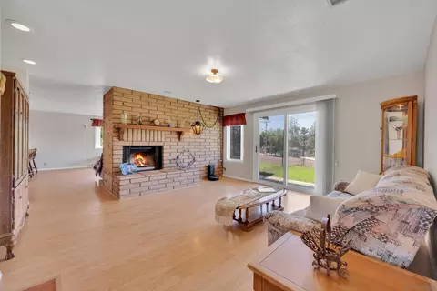 Living - 13955 Wanda Way, Jamul, CA 91935 photo 2 of 2
