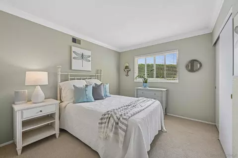 Bedroom - 602 Hollyridge Dr, Encinitas, CA 92024 photo 1 of 4