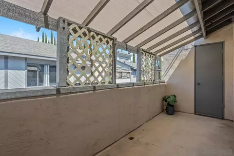 2135 E Valley Pkwy #5, Escondido, CA 92027 photo 14