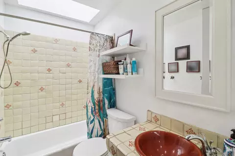 8358 Gilman Dr, La Jolla, CA 92037 photo 16