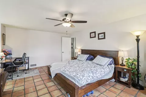 8358 Gilman Dr, La Jolla, CA 92037 photo 25