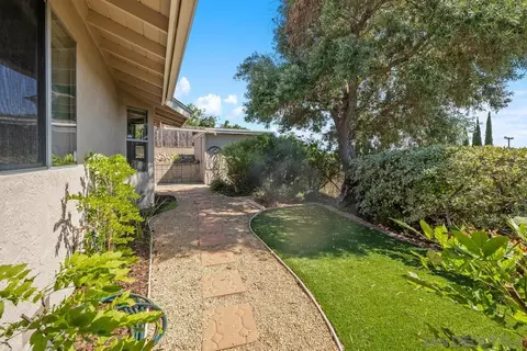 Exterior - 5374 Wellesley St, La Mesa, CA 91942 photo 9 of 13
