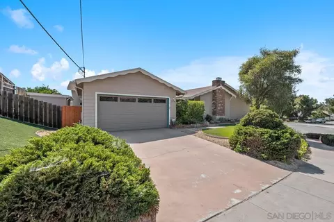 Exterior - 5374 Wellesley St, La Mesa, CA 91942 photo 12 of 13
