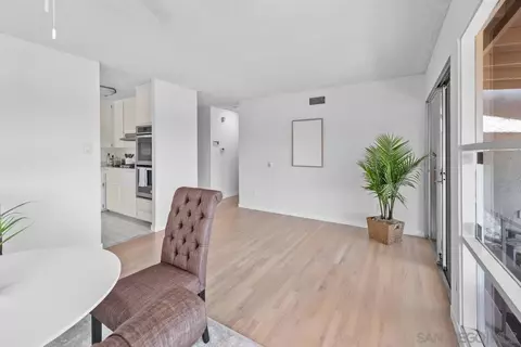 Dining - 5374 Wellesley St, La Mesa, CA 91942 photo 2 of 3