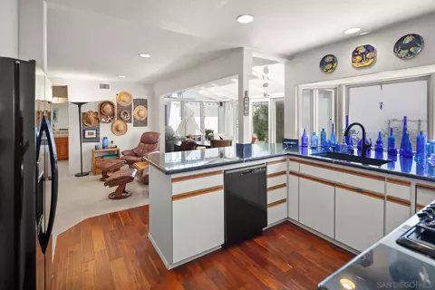 54 Half Moon Bnd, Coronado, CA 92118 photo 11