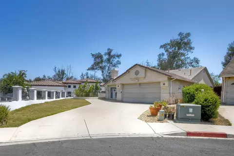 1115 Metcalf Pl, Escondido, CA 92026