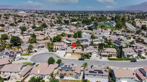 1854 Jasmine Ct, San Jacinto, CA 92583