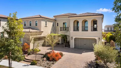 6183 Summit Crest Cir, San Diego, CA 92130