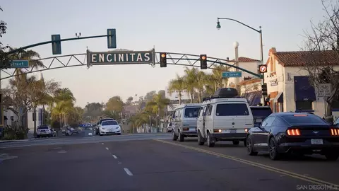 569 N Vulcan Ave, Encinitas, CA 92024 photo 48