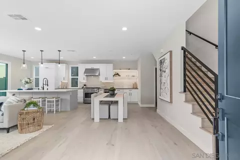 569 N Vulcan Ave, Encinitas, CA 92024 photo 5