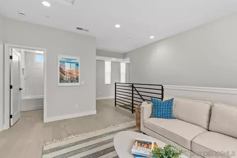 569 N Vulcan Ave, Encinitas, CA 92024 photo 21