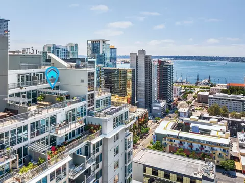 300 W Beech St #2302, San Diego, CA 92101