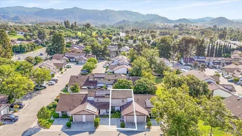 View/Area - 220 Eveningside Gln, Escondido, CA 92026 photo 3 of 8