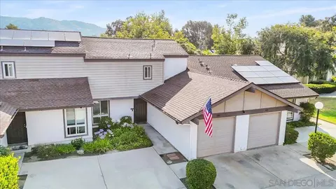 Exterior - 220 Eveningside Gln, Escondido, CA 92026 photo 2 of 8