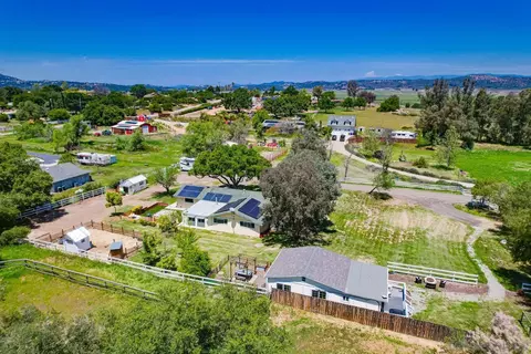 View/Area - 17048 Handlebar Rd, Ramona, CA 92065 photo 3 of 4