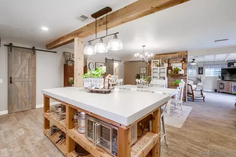 Kitchen - 17048 Handlebar Rd, Ramona, CA 92065 photo 6 of 9