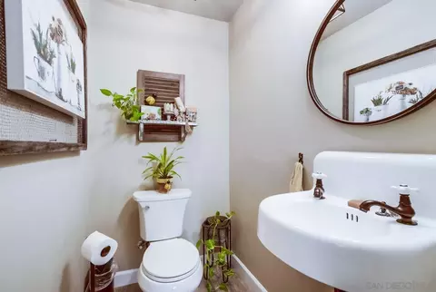 Bath - 17048 Handlebar Rd, Ramona, CA 92065 photo 1 of 7
