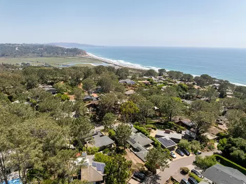 View/Area - 404 Pine Needles, Del Mar, CA 92014 photo 2 of 3