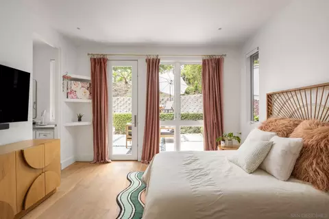 Bedroom - 404 Pine Needles, Del Mar, CA 92014 photo 7 of 9