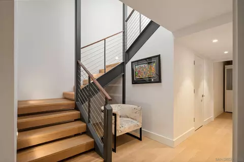 Entry Way - 404 Pine Needles, Del Mar, CA 92014 photo 3 of 5