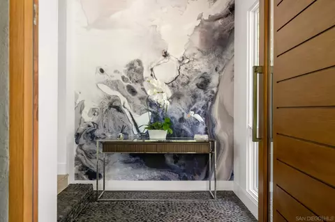 Entry Way - 404 Pine Needles, Del Mar, CA 92014 photo 4 of 5