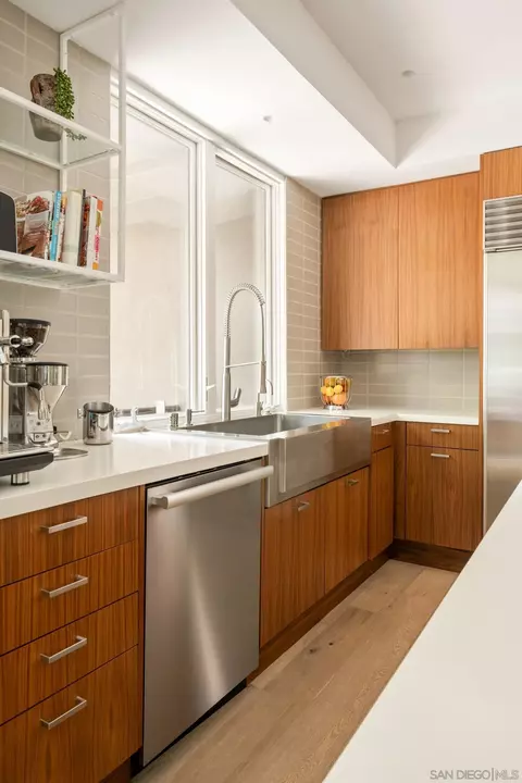 Kitchen - 404 Pine Needles, Del Mar, CA 92014 photo 4 of 5