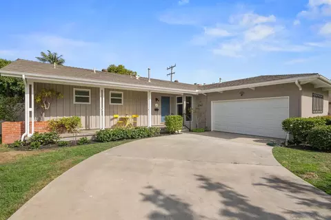 Exterior - 661 Balboa Ave, Coronado, CA 92118 photo 1 of 13