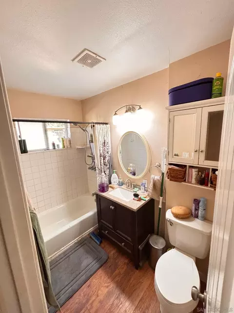 Bath - 2465 Gladiola Dr, Campo, CA 91906 photo 1 of 1