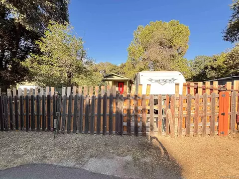 2465 Gladiola Dr, Campo, CA 91906