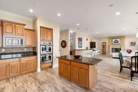 Kitchen - 246 Yucca Rd, Fallbrook, CA 92028 photo 4 of 9