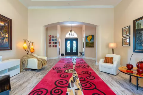 Entry Way - 246 Yucca Rd, Fallbrook, CA 92028 photo 3 of 3
