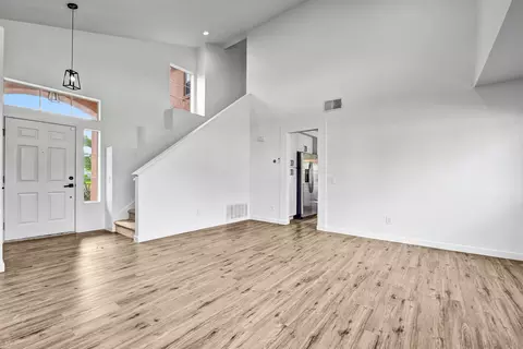 4871 Seascape Dr, Oceanside, CA 92057 photo 9
