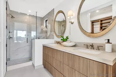 Bath - 847 G Ave, Coronado, CA 92118 photo 1 of 1
