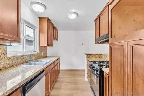 1325 5th St, Imperial Beach, CA 91932 photo 5