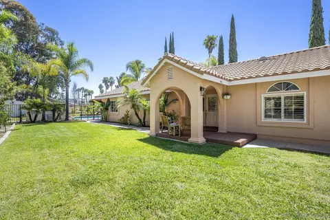 5431 W Lilac Rd, Bonsall, CA 92003