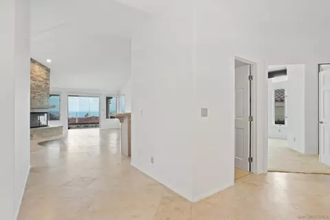 Entry Way - 1327 Caminito Batea, La Jolla, CA 92037 photo 1 of 1